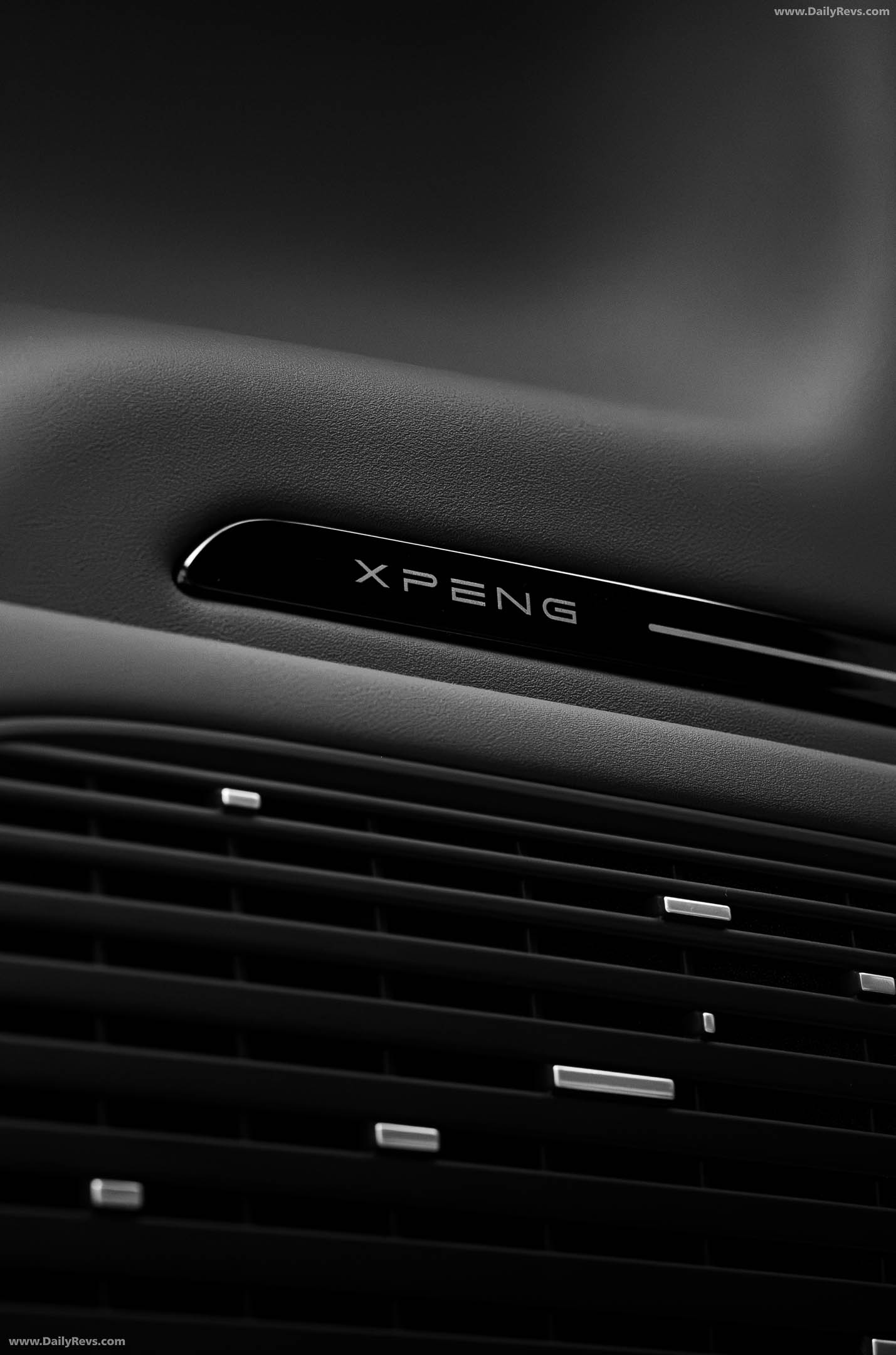 2027 Xpeng Motors G9L Interior